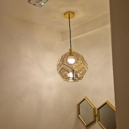 Highfields Living - All Rooms Ensuite- Free Wifi- Free Local Parking Sheffield Bagian luar foto