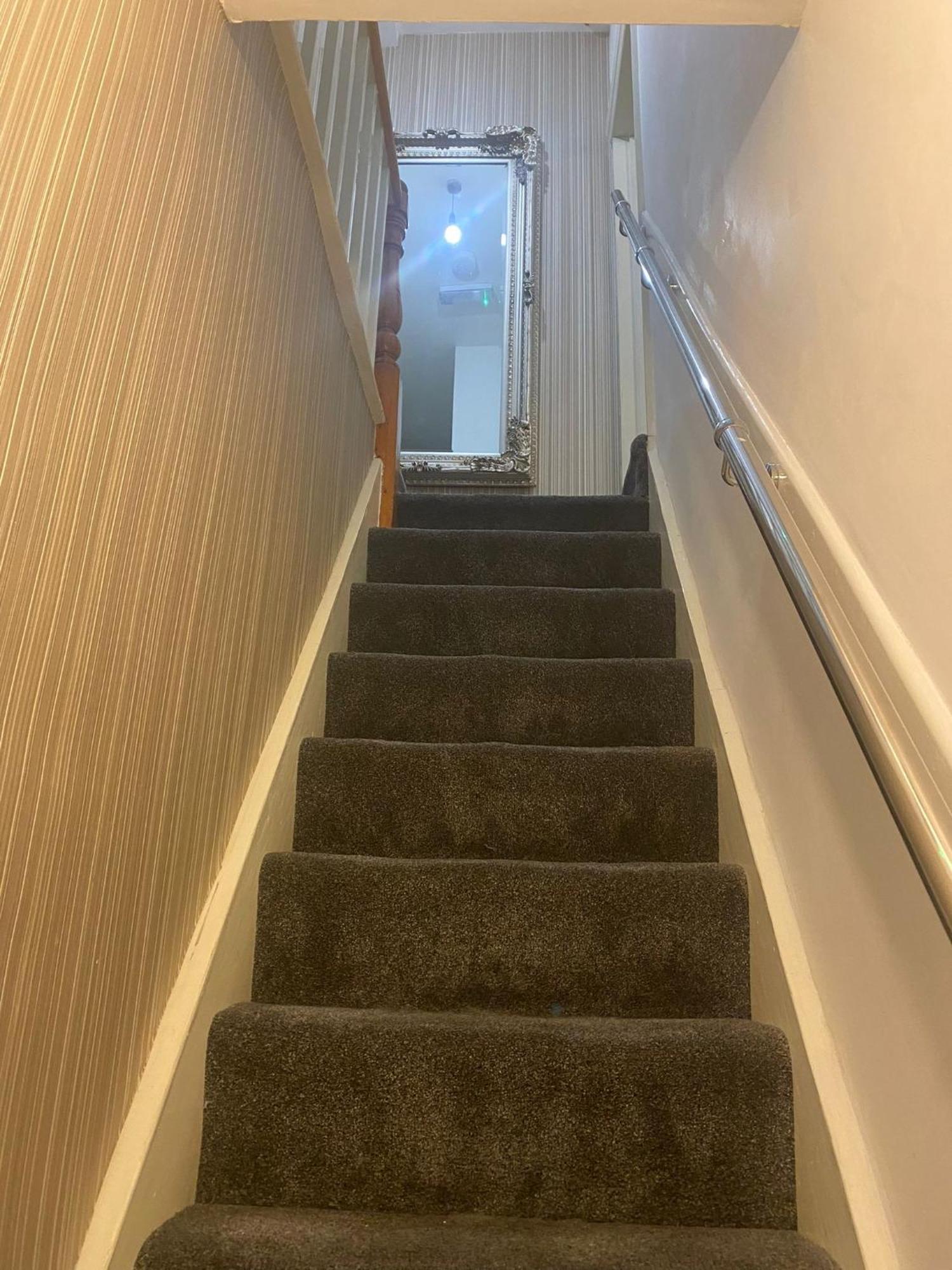 Highfields Living - All Rooms Ensuite- Free Wifi- Free Local Parking Sheffield Bagian luar foto