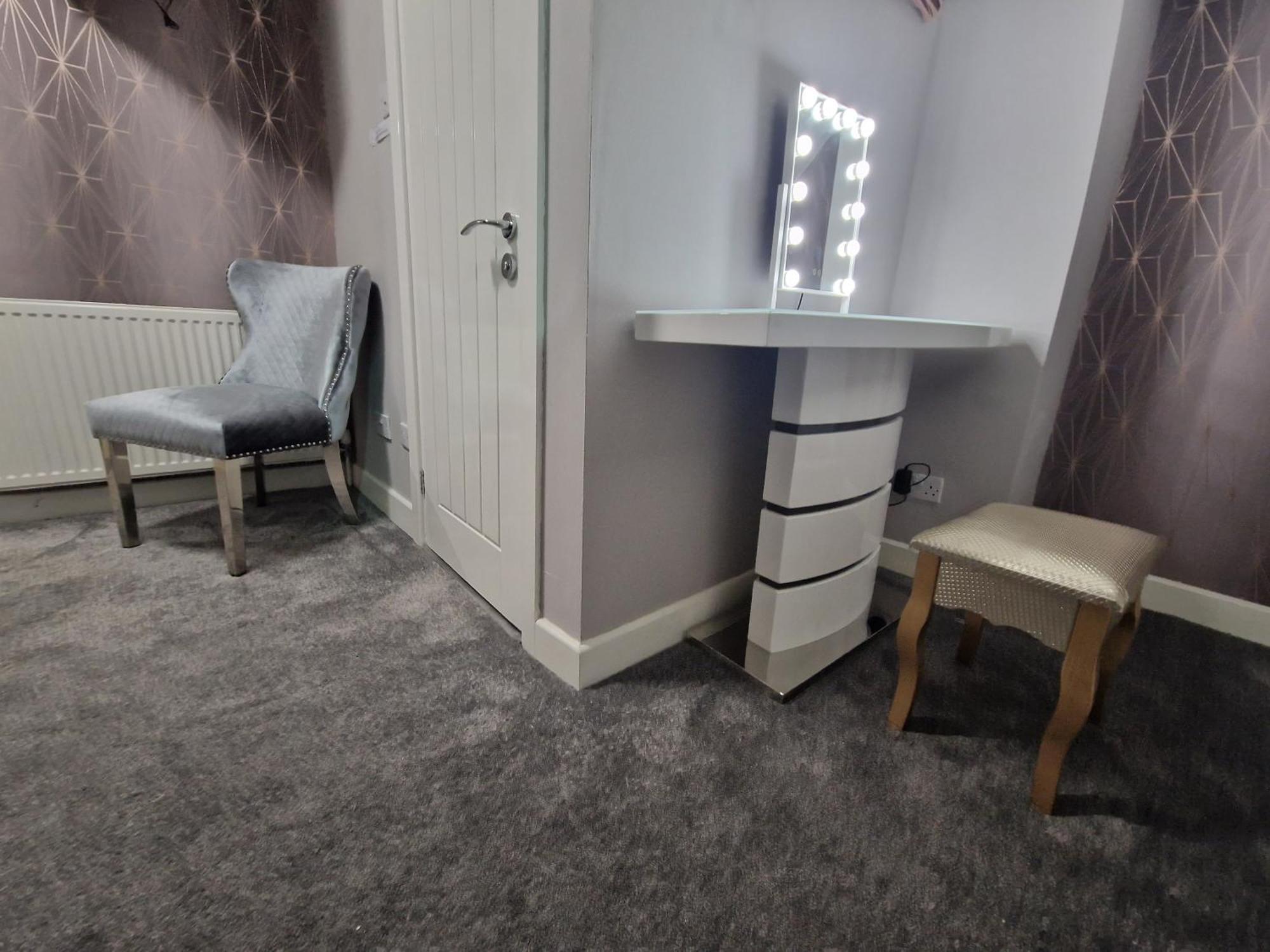 Highfields Living - All Rooms Ensuite- Free Wifi- Free Local Parking Sheffield Bagian luar foto
